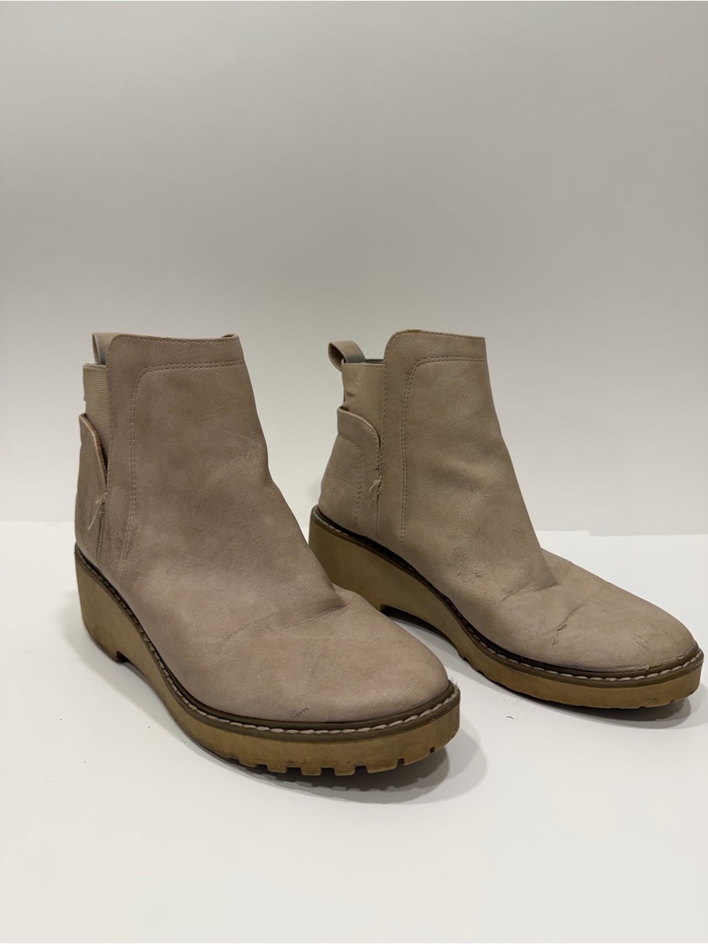 ESMARA Women's Taupe Wedge Ankle Boots - Casual Comfort.  US SIZE 8.5